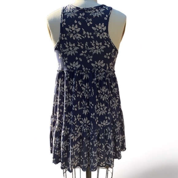 Free People Crochet Beaded Accents Floral Tiered Tunic Sleeveless Medium EUC - Picture 2 of 8